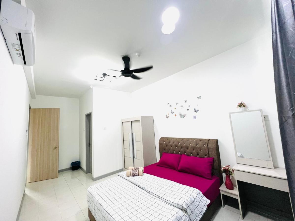 Ureshii Homestay Ladang Tanjung Kuala Terengganu With Pool ภายนอก รูปภาพ
